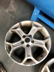 rusted diamond cut wheel without rubber